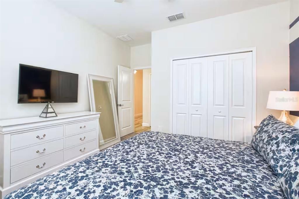 En Venta: $629,900 (6 camas, 5 baños, 3291 Pies cuadrados)