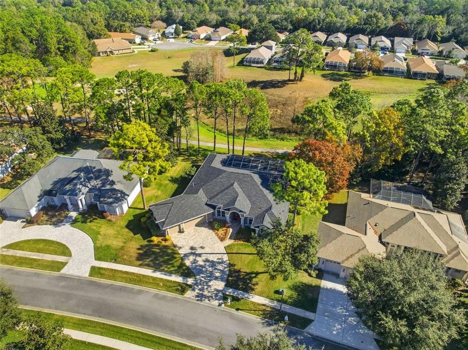 待售: $560,000 (3 贝兹, 2 浴室, 2736 平方英尺)