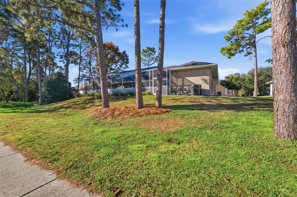 待售: $560,000 (3 贝兹, 2 浴室, 2736 平方英尺)