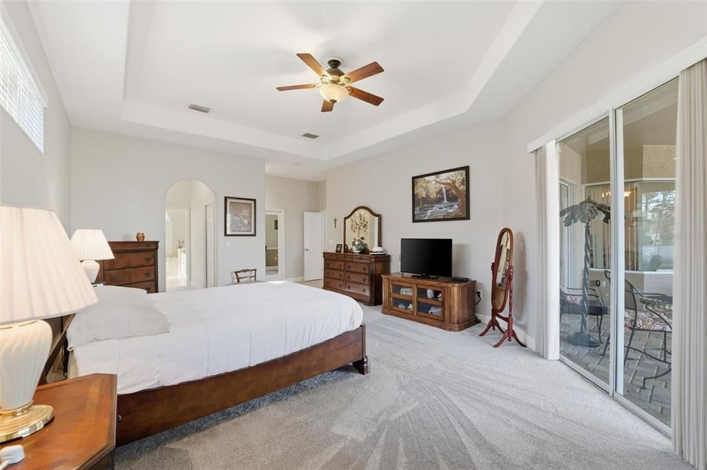 待售: $560,000 (3 贝兹, 2 浴室, 2736 平方英尺)