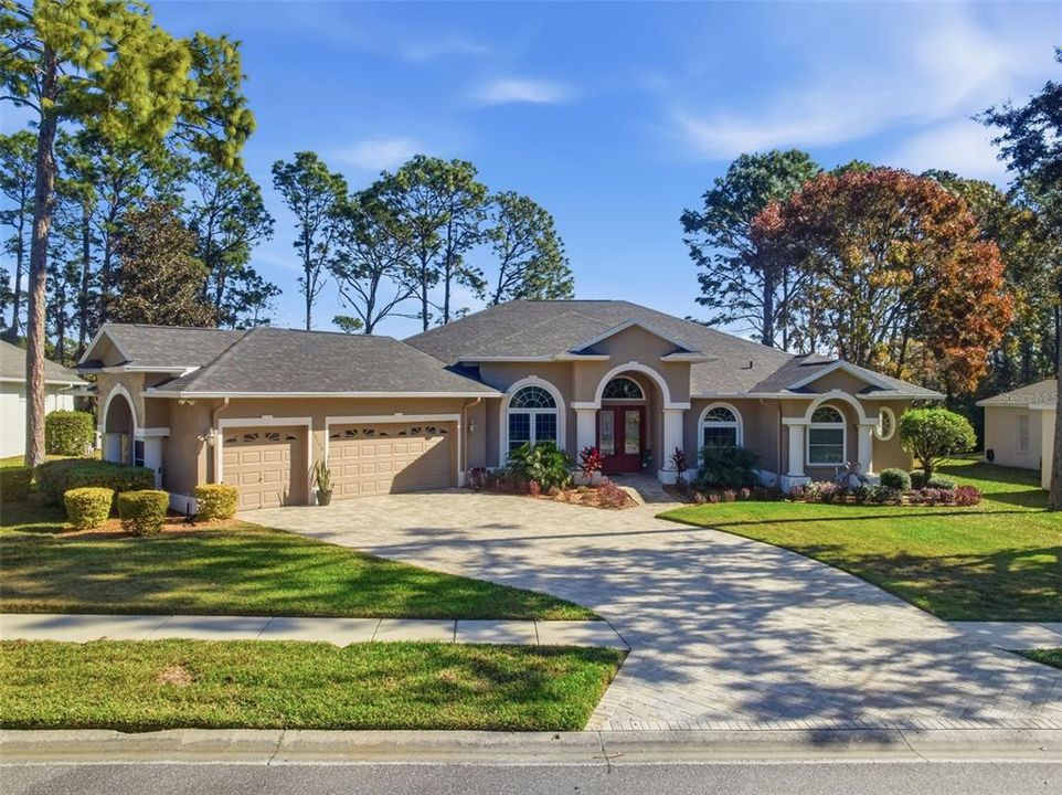 待售: $560,000 (3 贝兹, 2 浴室, 2736 平方英尺)