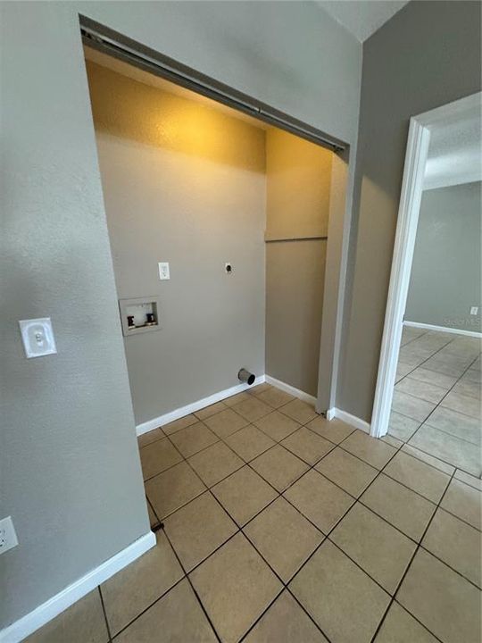 出租: $1,500 (2 贝兹, 2 浴室, 1100 平方英尺)