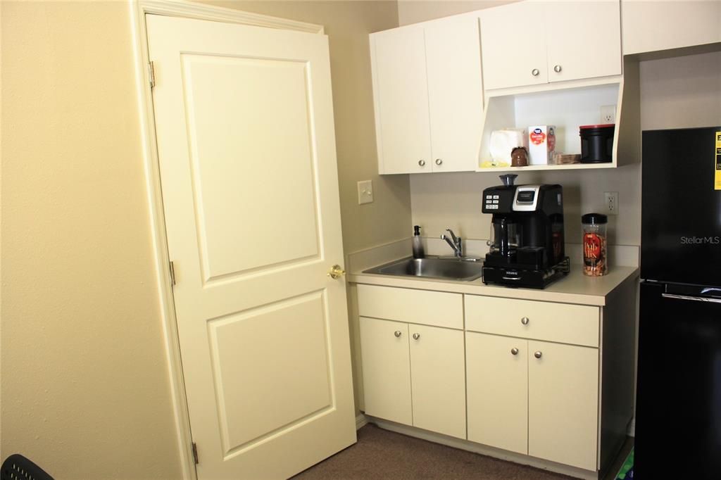 For Sale: $7,800 (0 beds, 0 baths, 2610 Square Feet)