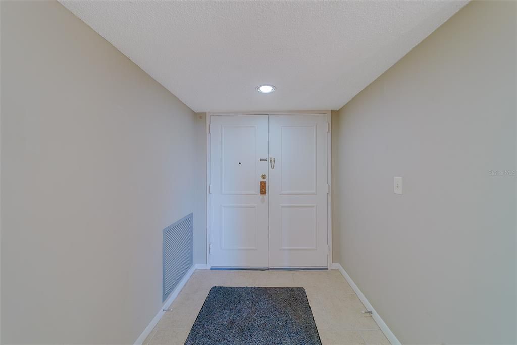 待售: $879,000 (3 贝兹, 2 浴室, 1619 平方英尺)