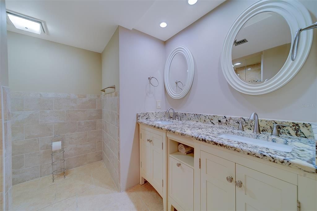 待售: $879,000 (3 贝兹, 2 浴室, 1619 平方英尺)