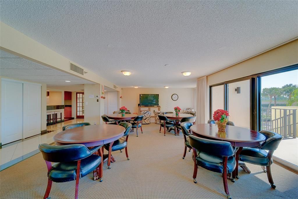 待售: $879,000 (3 贝兹, 2 浴室, 1619 平方英尺)