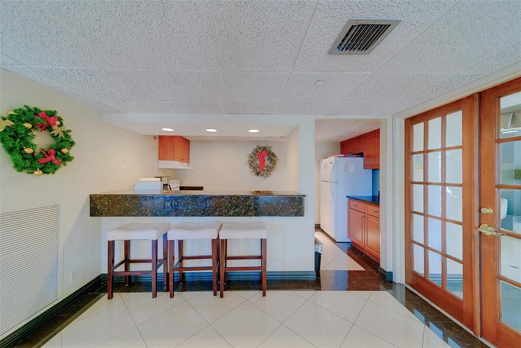 待售: $879,000 (3 贝兹, 2 浴室, 1619 平方英尺)