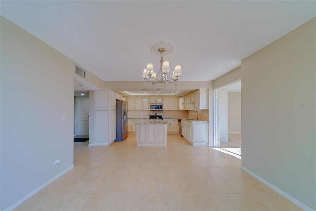 待售: $879,000 (3 贝兹, 2 浴室, 1619 平方英尺)