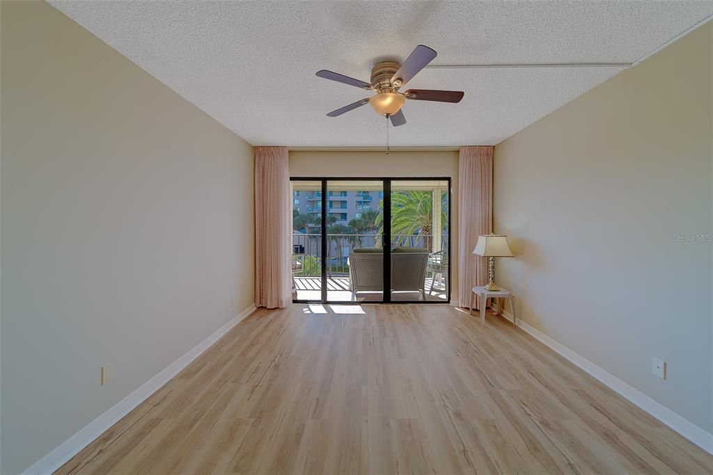 待售: $879,000 (3 贝兹, 2 浴室, 1619 平方英尺)