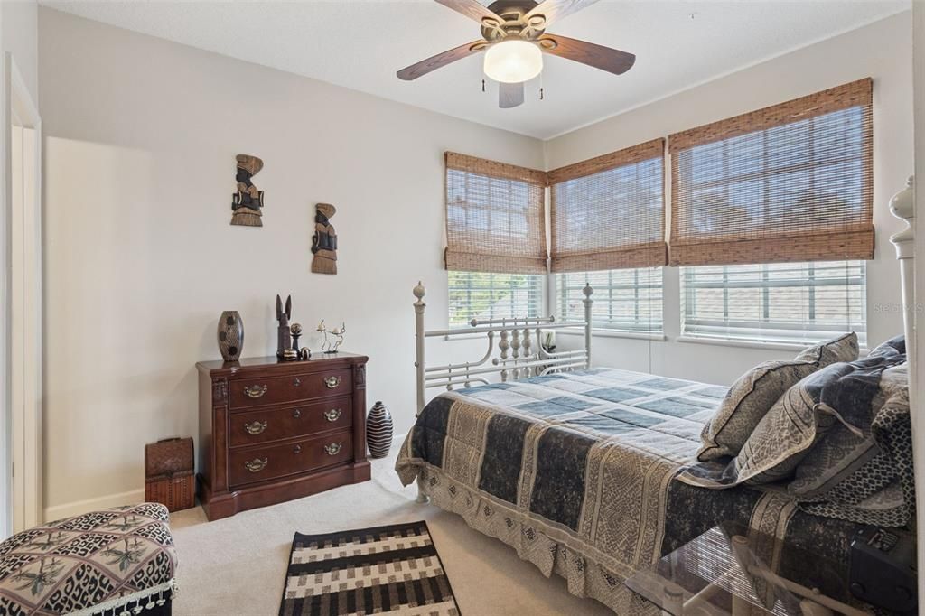 For Sale: $520,000 (4 beds, 3 baths, 2732 Square Feet)