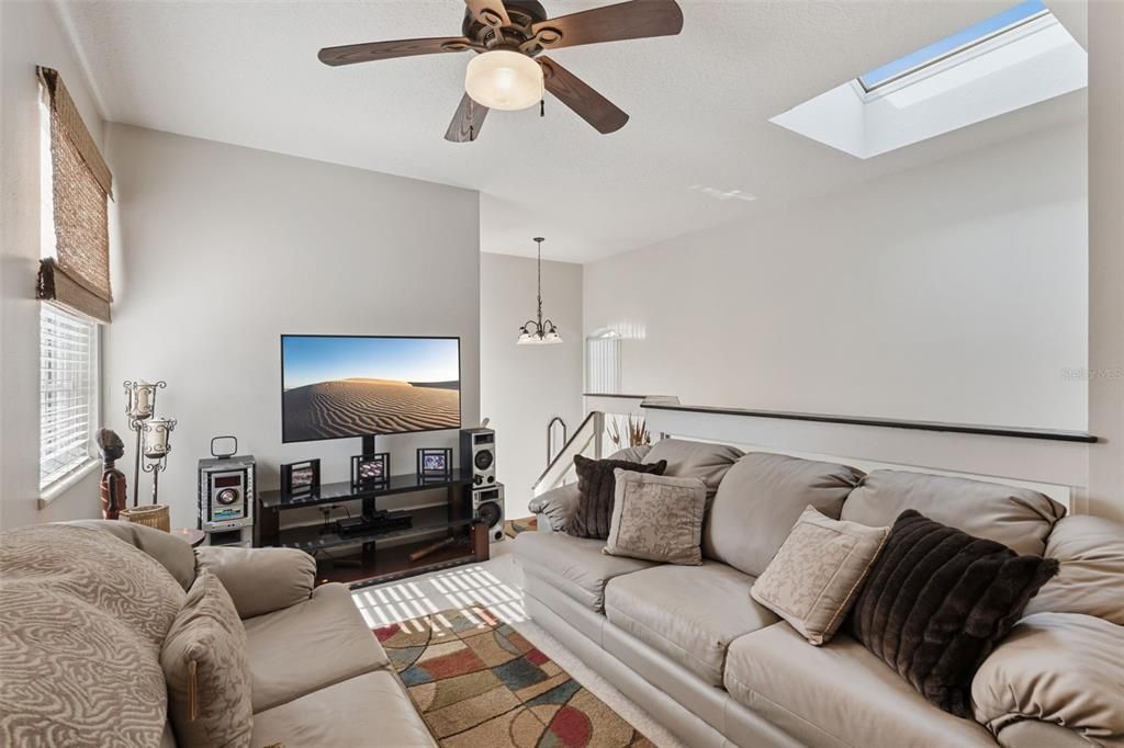 For Sale: $520,000 (4 beds, 3 baths, 2732 Square Feet)