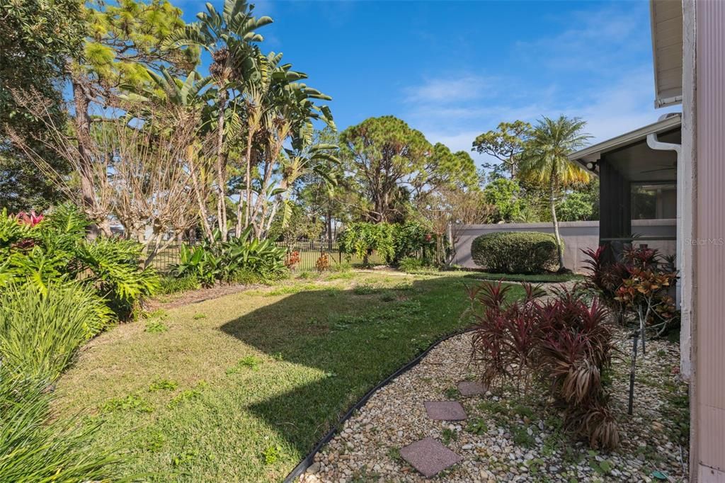 For Sale: $520,000 (4 beds, 3 baths, 2732 Square Feet)