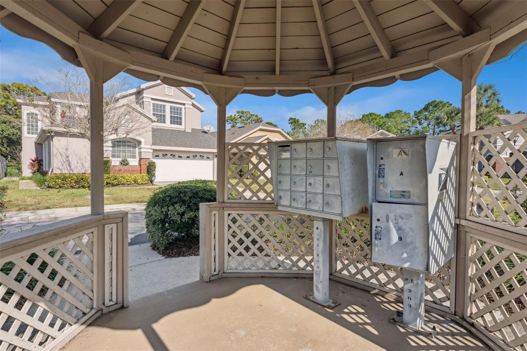 For Sale: $520,000 (4 beds, 3 baths, 2732 Square Feet)