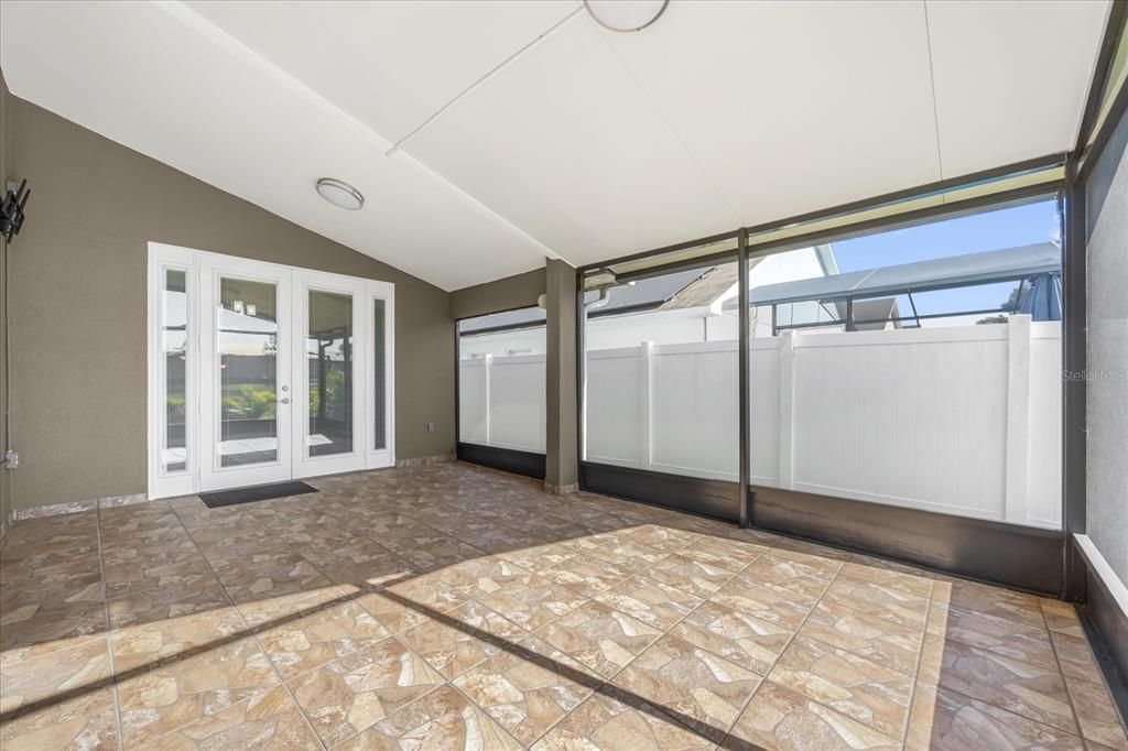 На продажу: $449,500 (4 спален, 2 ванн, 1786 Квадратных фут)