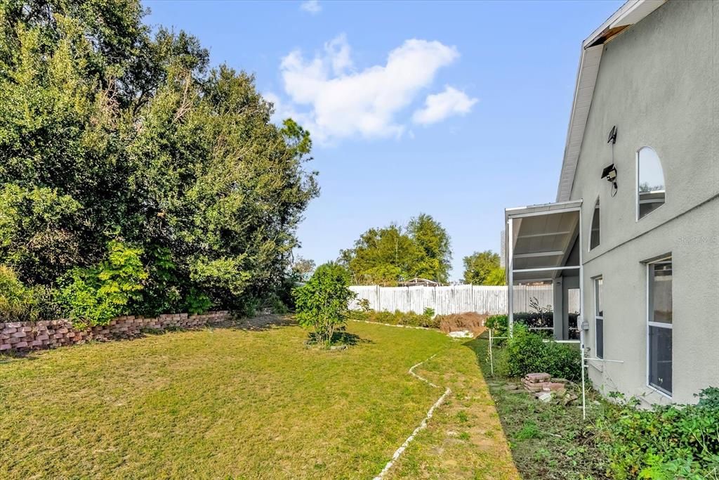 For Sale: $369,999 (3 beds, 3 baths, 1813 Square Feet)