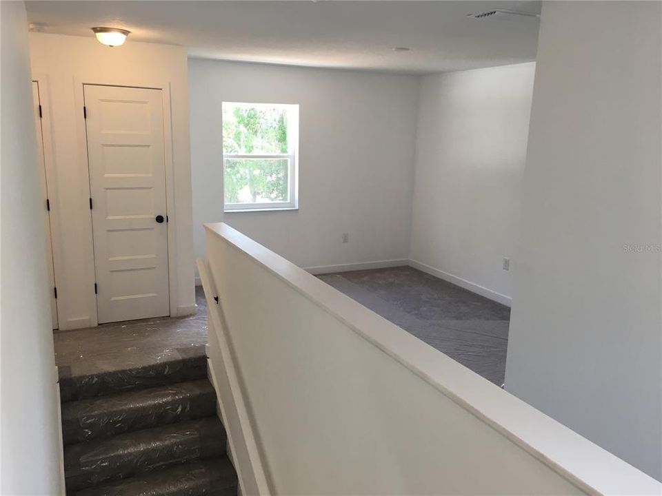 待售: $449,900 (4 贝兹, 2 浴室, 2112 平方英尺)