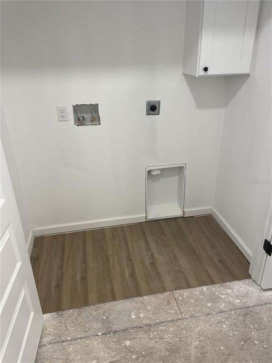 待售: $449,900 (4 贝兹, 2 浴室, 2112 平方英尺)