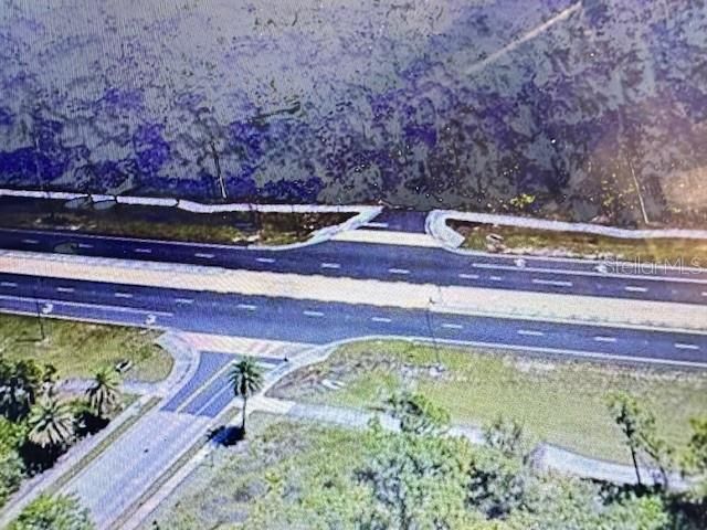 En Venta: $7,999,000 (31.80 acres)