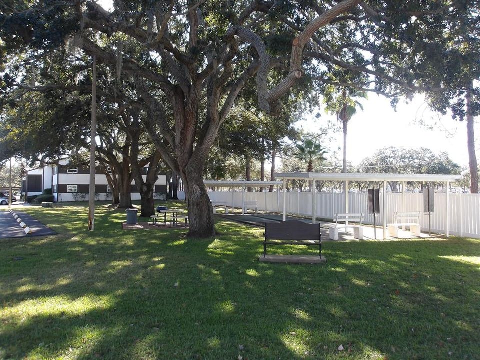 В аренду: $1,800 (2 спален, 2 ванн, 1251 Квадратных фут)