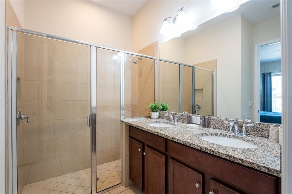 For Rent: $2,525 (4 beds, 3 baths, 2094 Square Feet)