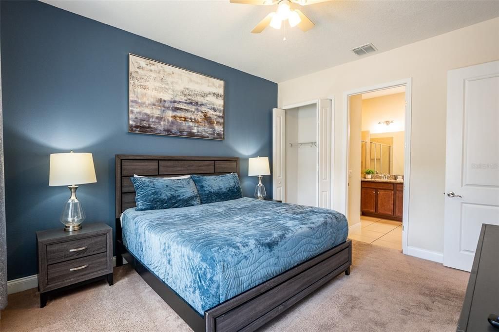 For Rent: $2,525 (4 beds, 3 baths, 2094 Square Feet)