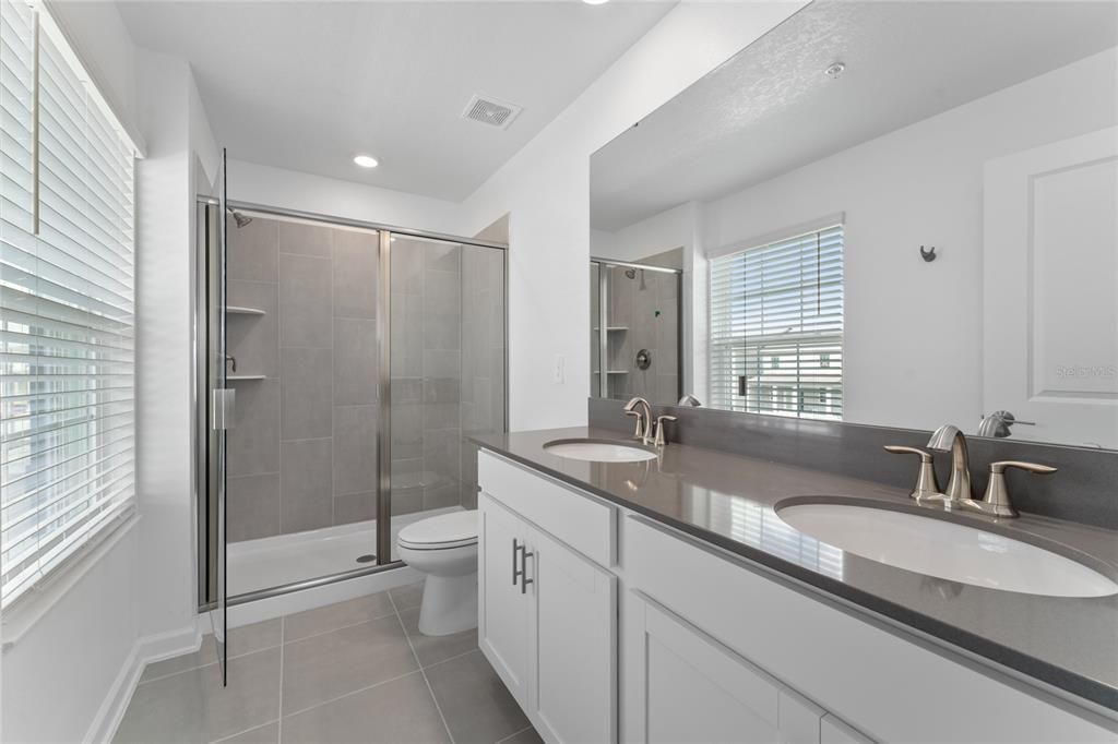 出租: $2,695 (3 贝兹, 2 浴室, 1717 平方英尺)