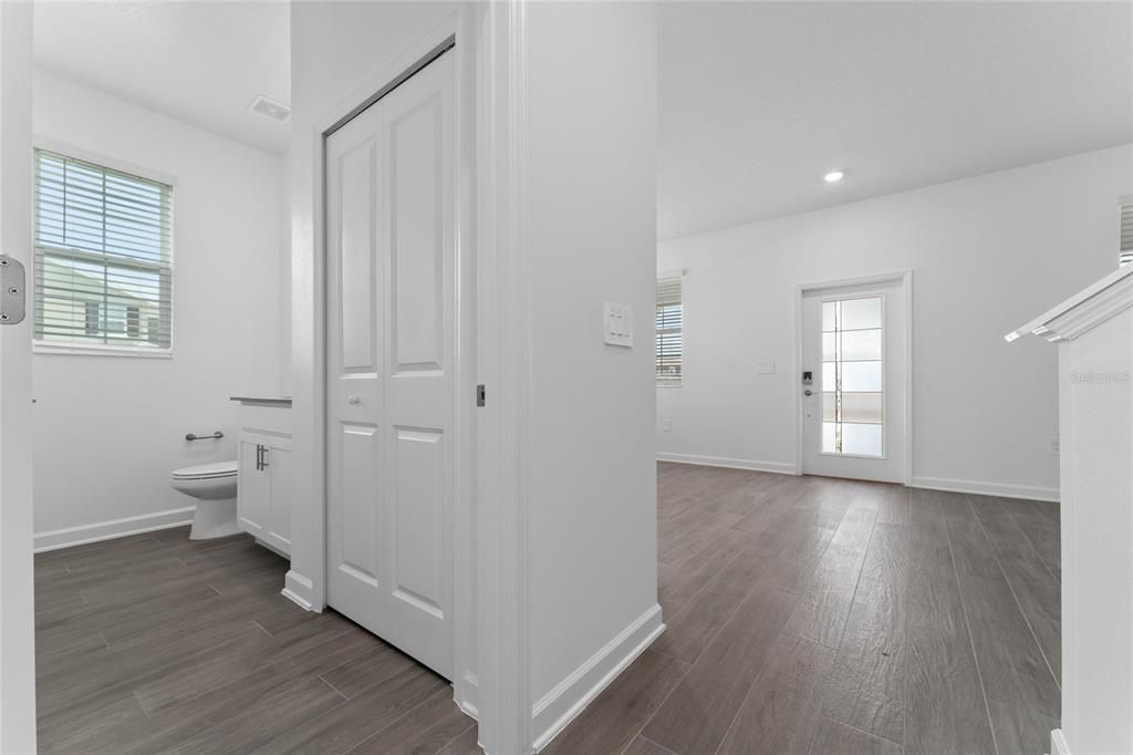 出租: $2,695 (3 贝兹, 2 浴室, 1717 平方英尺)