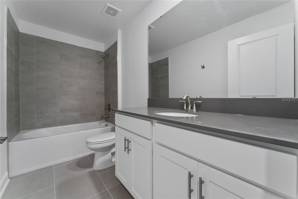 出租: $2,695 (3 贝兹, 2 浴室, 1717 平方英尺)