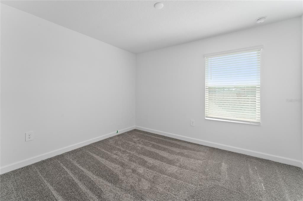 出租: $2,695 (3 贝兹, 2 浴室, 1717 平方英尺)