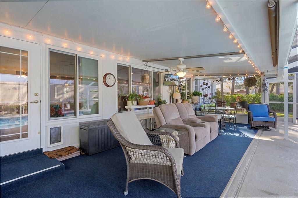 For Sale: $369,900 (2 beds, 2 baths, 1674 Square Feet)