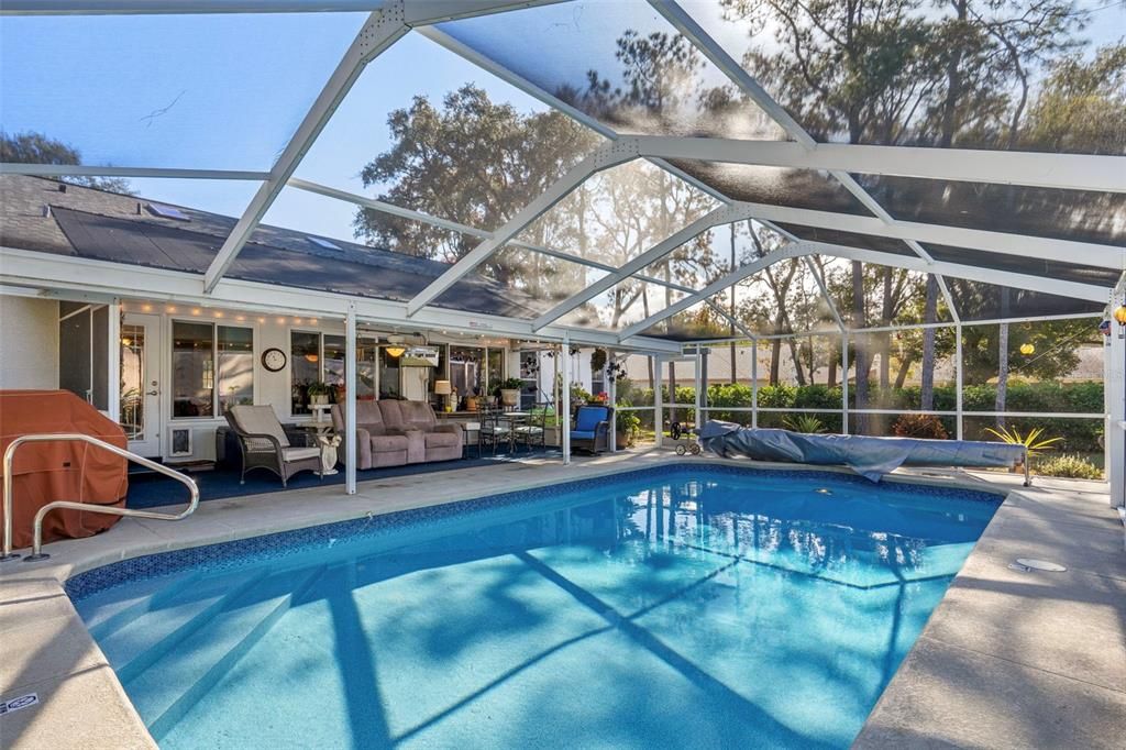 For Sale: $369,900 (2 beds, 2 baths, 1674 Square Feet)