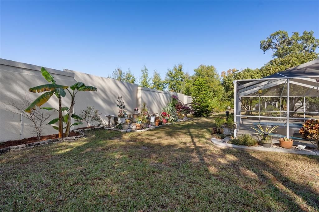 For Sale: $369,900 (2 beds, 2 baths, 1674 Square Feet)