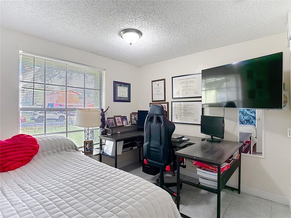 待售: $334,900 (3 贝兹, 2 浴室, 1148 平方英尺)