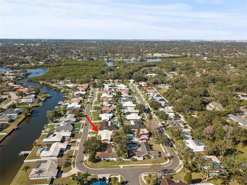 For Sale: $475,000 (4 beds, 2 baths, 1927 Square Feet)