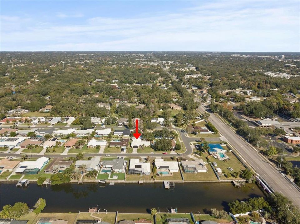 For Sale: $475,000 (4 beds, 2 baths, 1927 Square Feet)