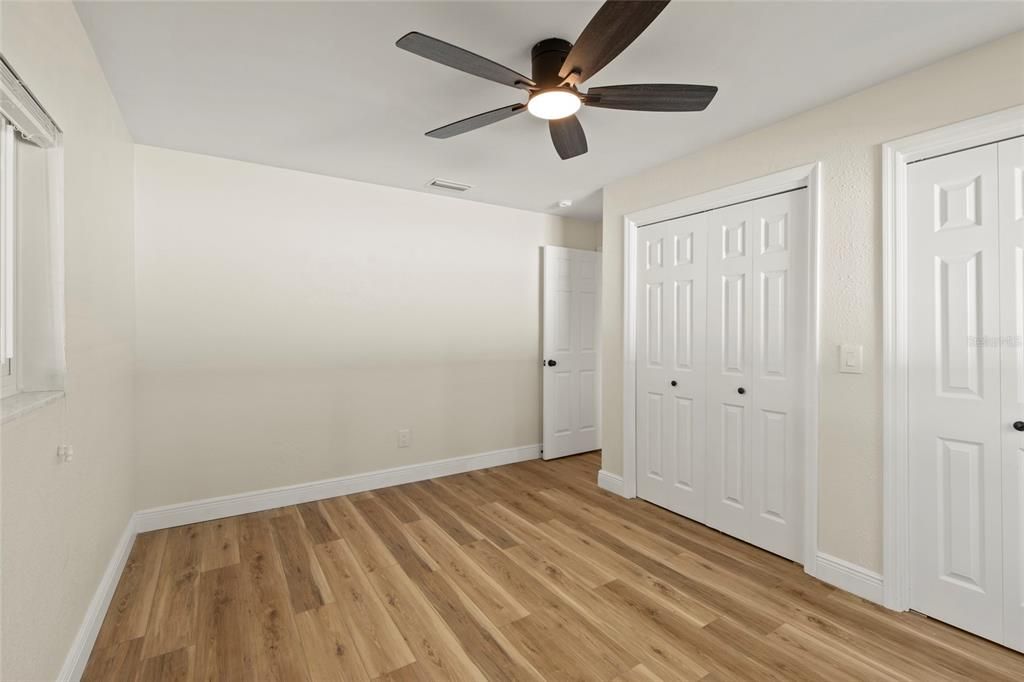 For Sale: $475,000 (4 beds, 2 baths, 1927 Square Feet)