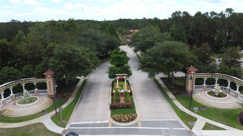 For Sale: $480,000 (6 beds, 5 baths, 3619 Square Feet)