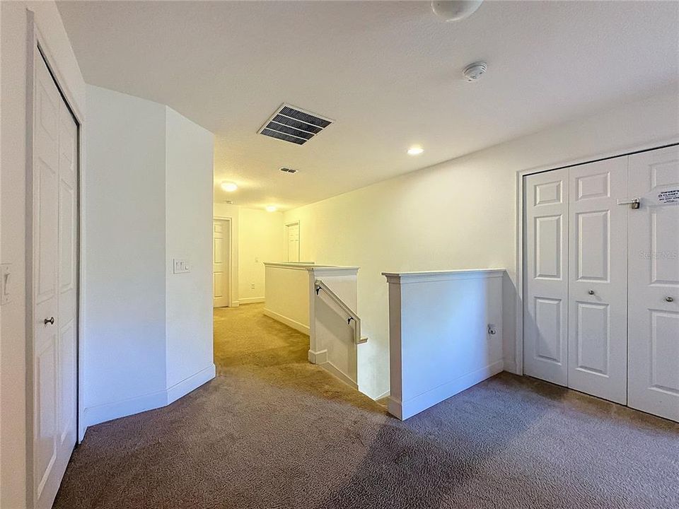 For Sale: $480,000 (6 beds, 5 baths, 3619 Square Feet)