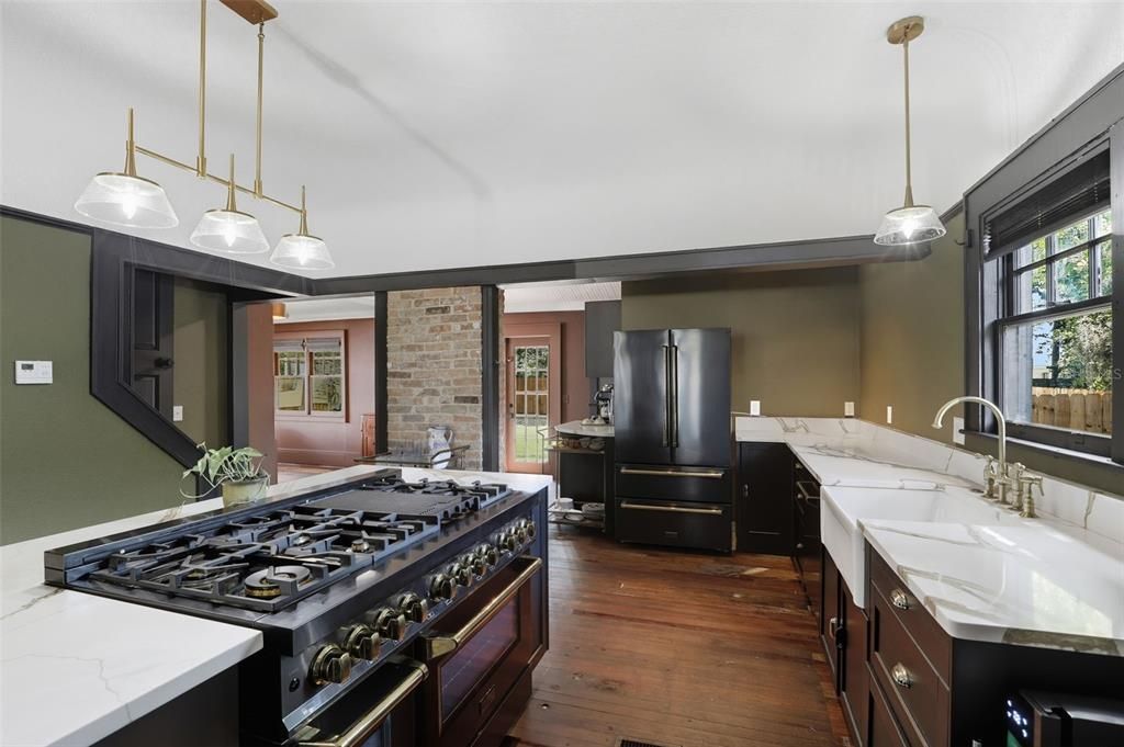 En Venta: $450,000 (4 camas, 2 baños, 2017 Pies cuadrados)