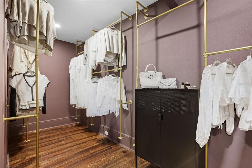 En Venta: $450,000 (4 camas, 2 baños, 2017 Pies cuadrados)