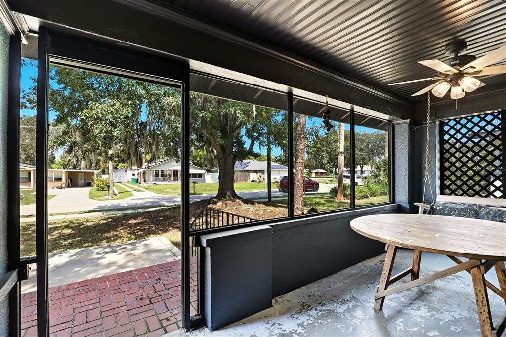 En Venta: $450,000 (4 camas, 2 baños, 2017 Pies cuadrados)