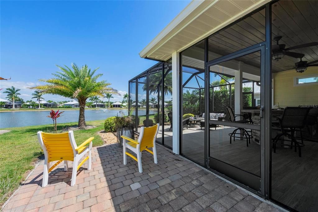 For Sale: $365,000 (1 beds, 1 baths, 208 Square Feet)