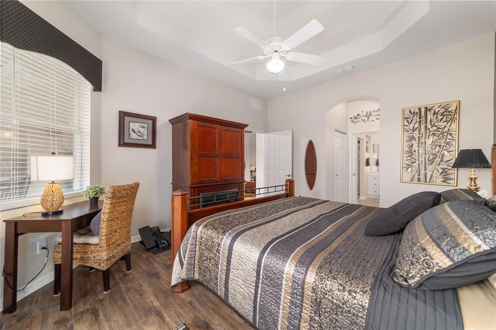 待售: $319,900 (3 贝兹, 2 浴室, 1550 平方英尺)