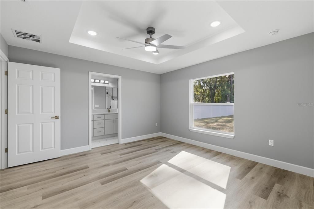 待售: $287,500 (3 贝兹, 2 浴室, 1478 平方英尺)