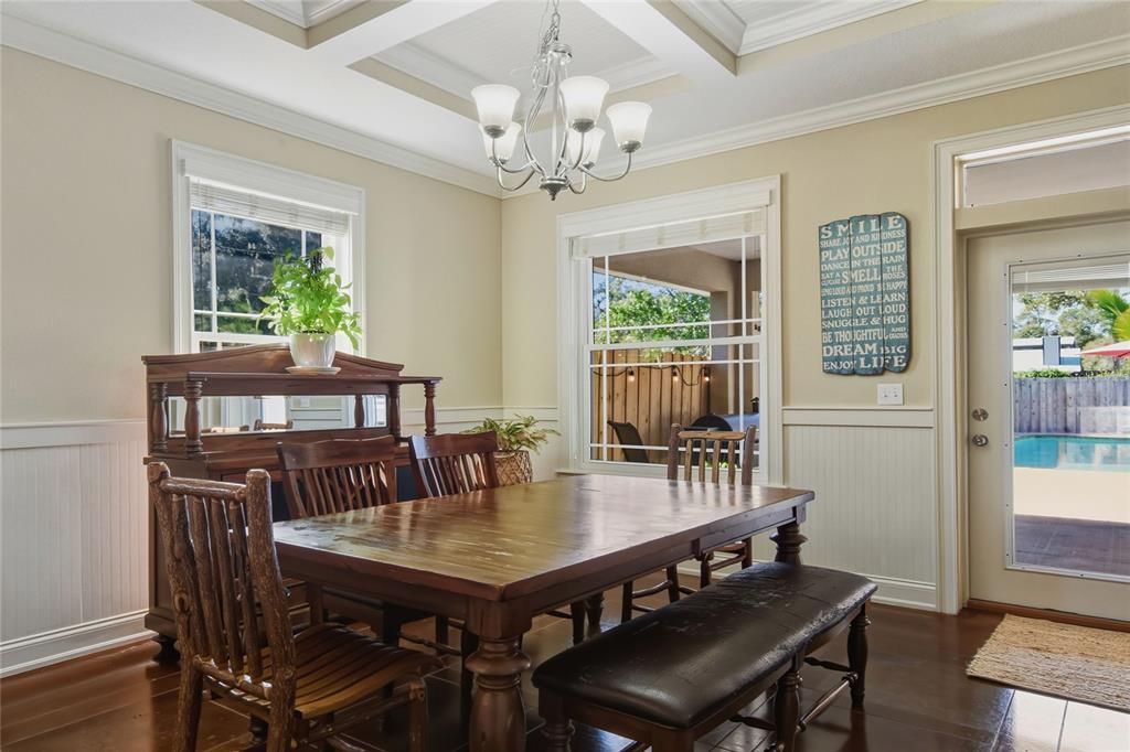 На продажу: $427,900 (4 спален, 4 ванн, 2613 Квадратных фут)