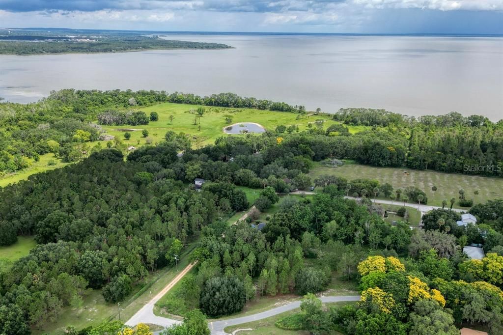 Recently Sold: $895,000 (1.54 acres)