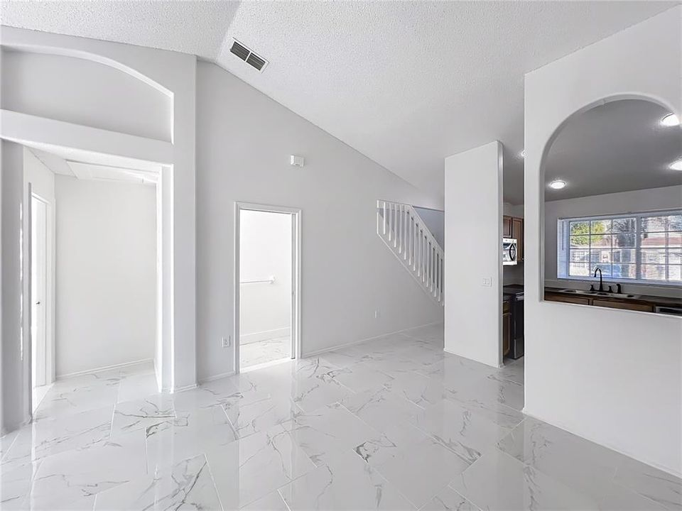 En Venta: $345,600 (3 camas, 2 baños, 1312 Pies cuadrados)