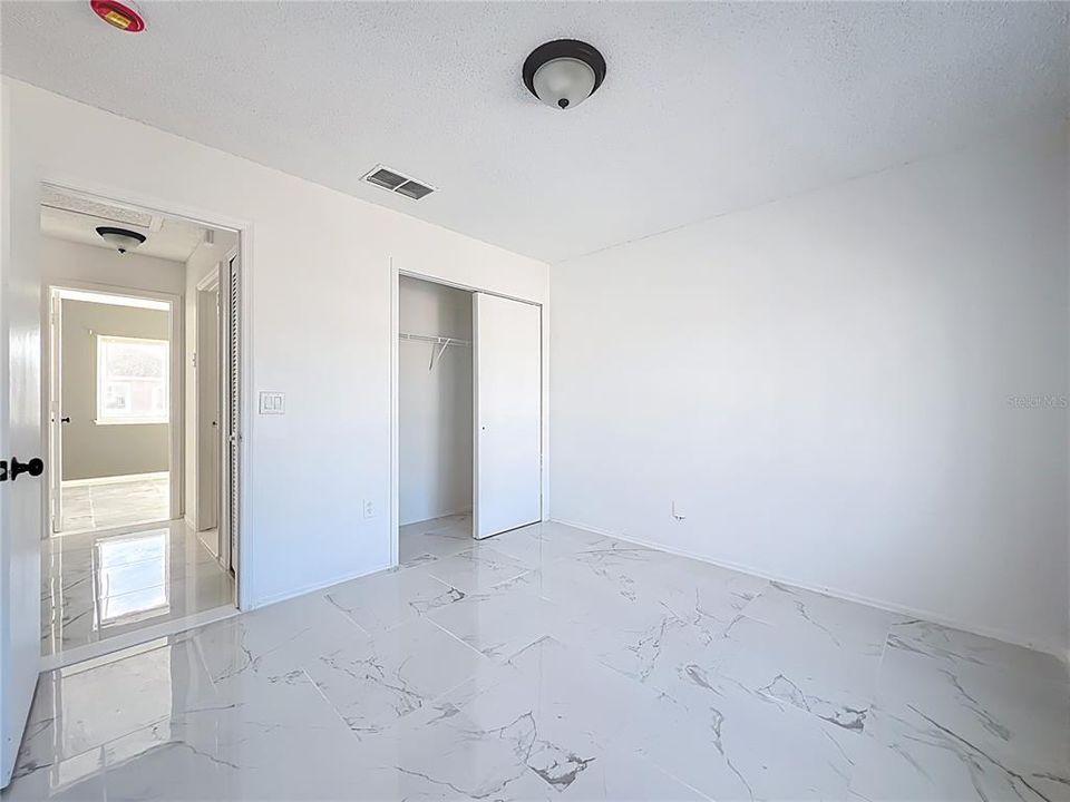 En Venta: $345,600 (3 camas, 2 baños, 1312 Pies cuadrados)