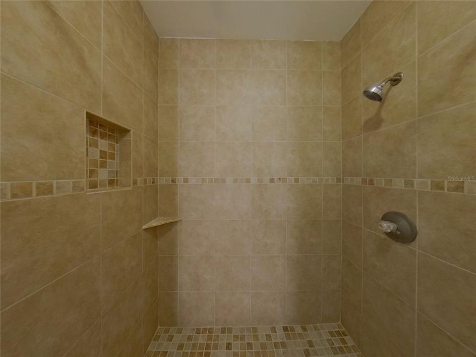 出租: $2,099 (3 贝兹, 2 浴室, 1477 平方英尺)