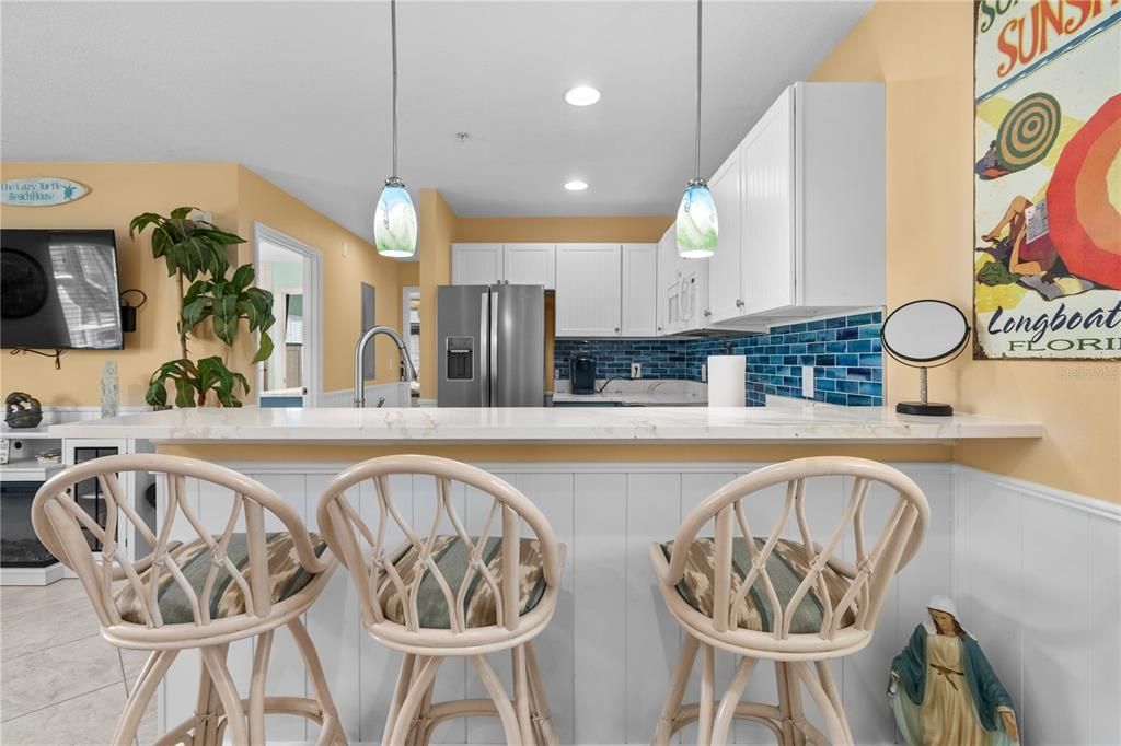 出租: $3,300 (1 贝兹, 1 浴室, 798 平方英尺)